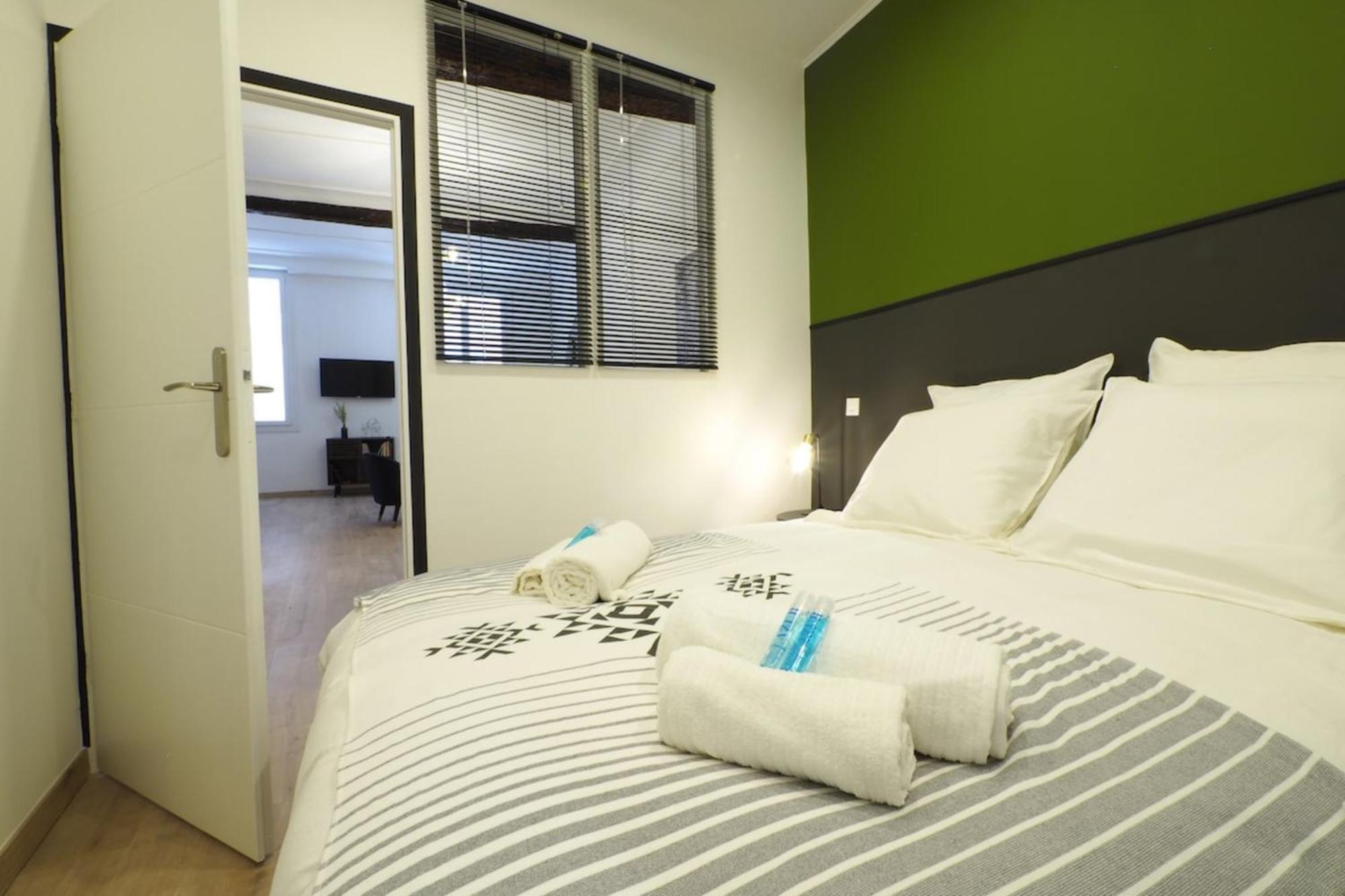 06R - Nice Modern Apartment - Vieux Ніцца Екстер'єр фото